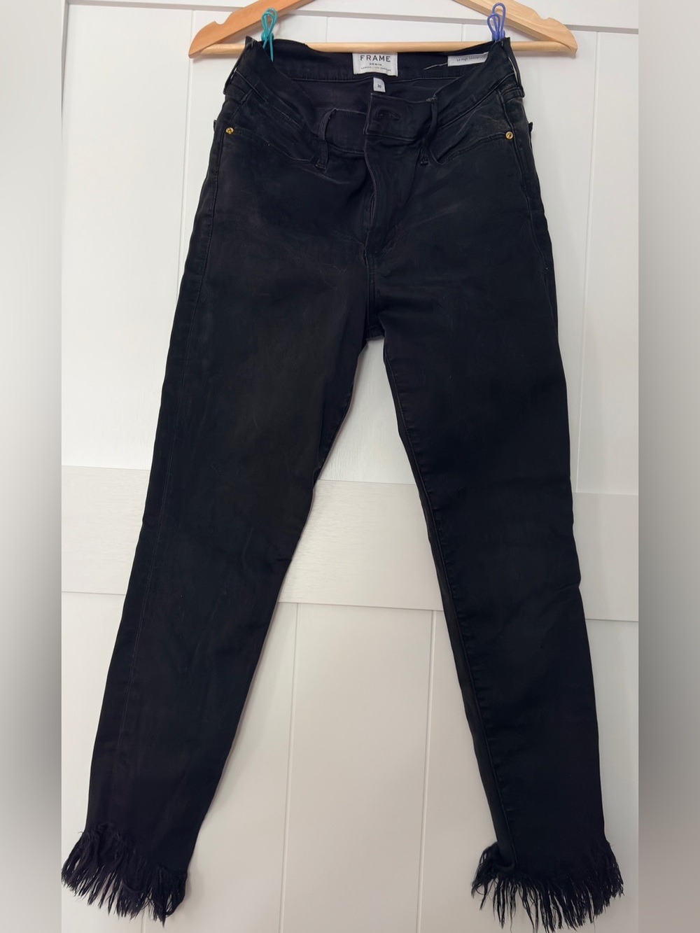 Frame Denim Women’s Black Skinny Jeans with Fringe Hem
